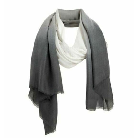 Carly Cushnie Horizon Grey Ombre Scarf Oversize Gray Rachel Zoe Curateur NEW - Picture 1 of 5